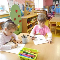 ŽIVÁ A NEŽIVÁ PŘÍRODA